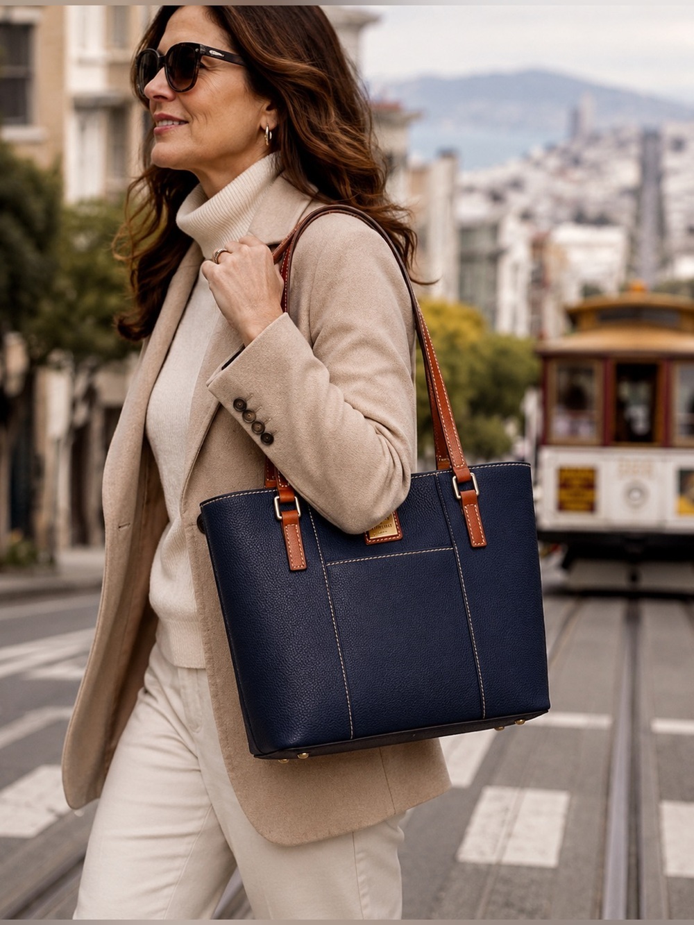 Dooney & Bourke Pebble Grain Small Lexington Tote – Midnight Blue